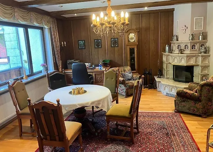Ferienwohnung Fichtelberg * 피흐텔베르크